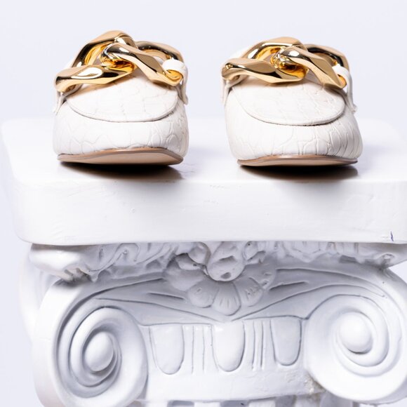 Alexis Mule - Picture 2 of 3